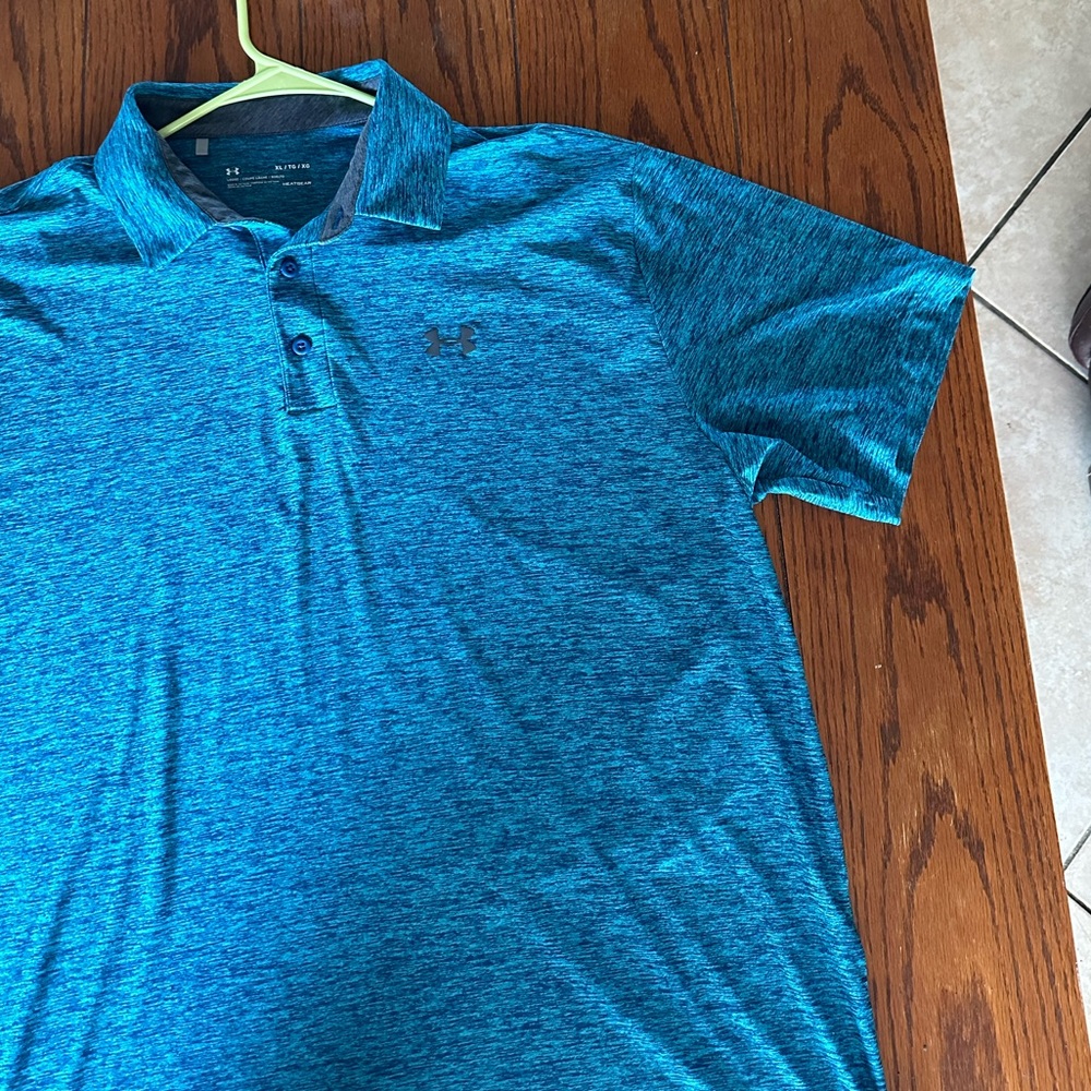 Under armour shirt - Picture 4 of 9
